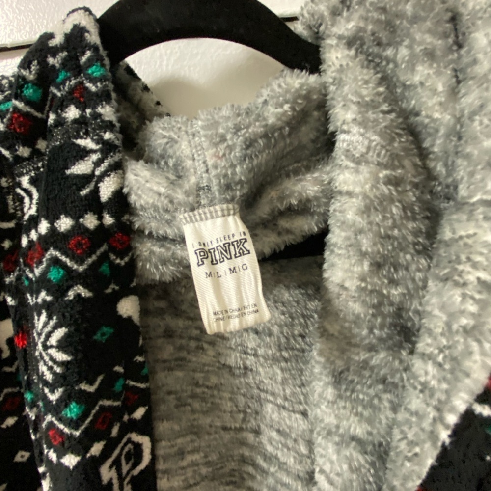 Reversible Plush Robe - Picture 4 of 4